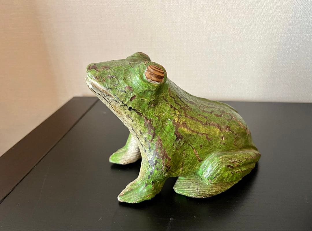 珍品 かえる 蛙 木 彫刻 骨董 アンティーク 時代物 置物 昭和レトロ 戦前