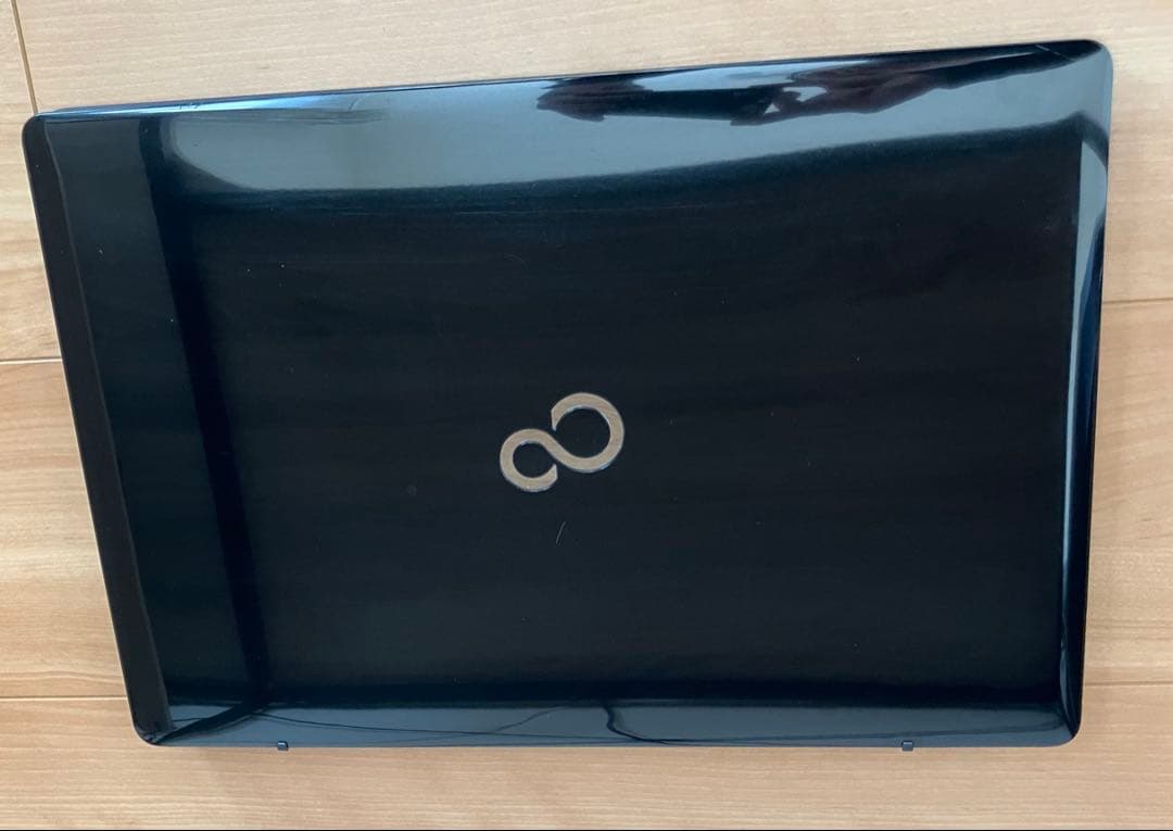 富士通FMV LIFEBOOK AH45/B2 本体 ACアダプター付き