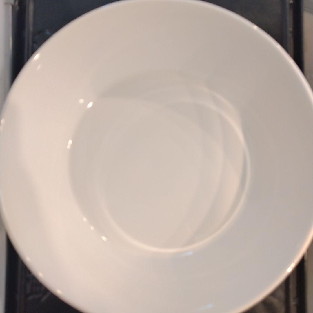 イッタラ オリゴ サービングボウル レッド