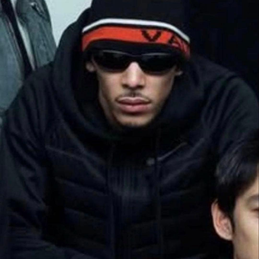 nike ジップパーカー　kandytown io着用 Lサイズ メンズ 春用