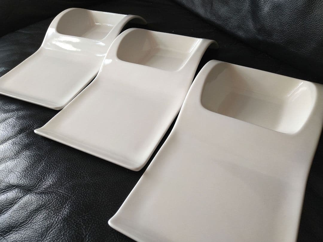 ♥豪華に演出４種類・２ステージウェーブ【ディスプレイホワイトデザイン長皿盛】３組