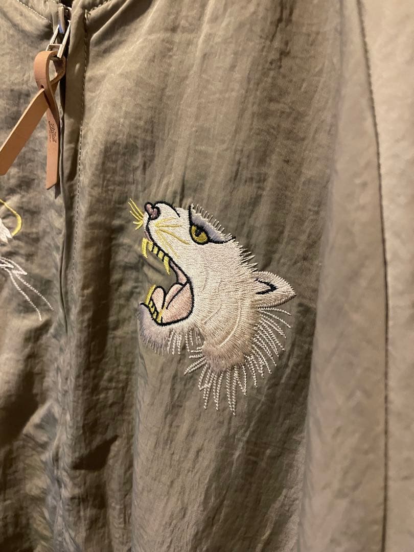 ナイロン スカジャン（虎×龍）