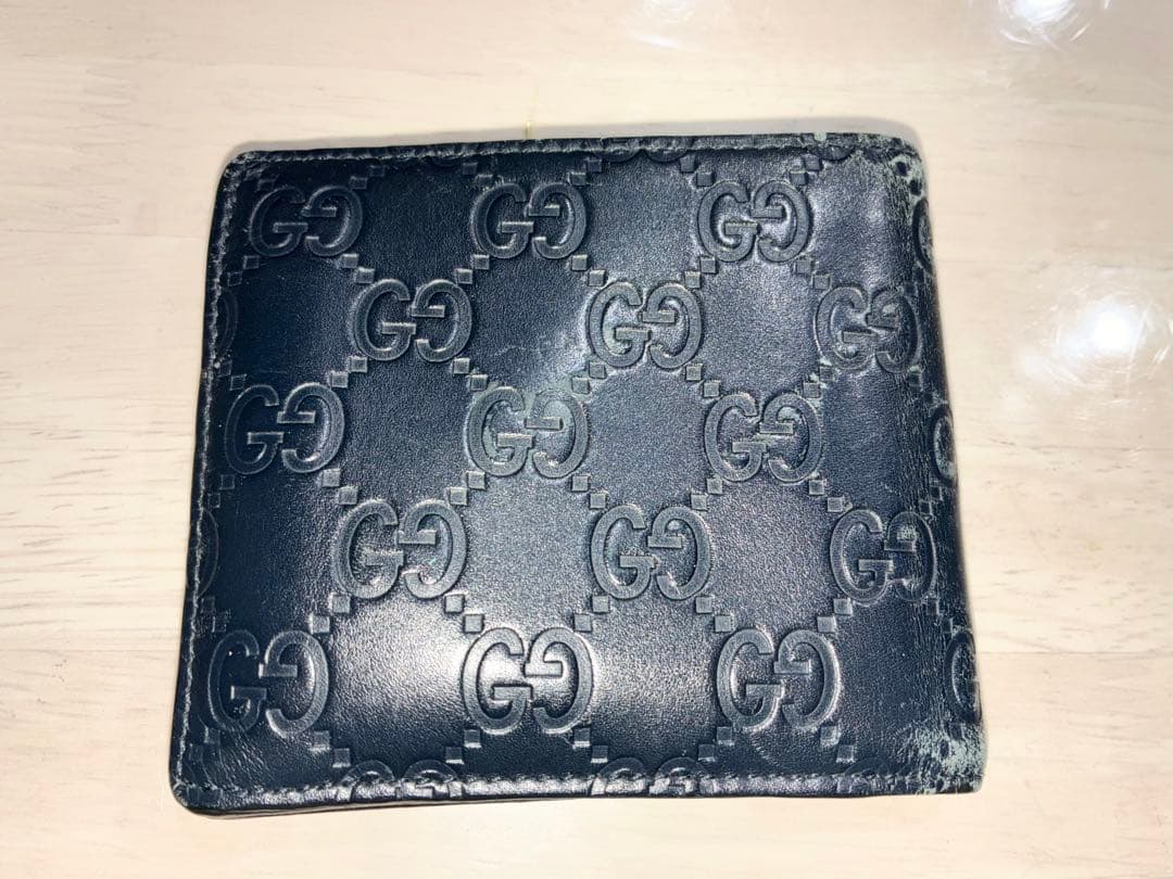 ★GUCCI ネイビー　二つ折り財布　グッチ