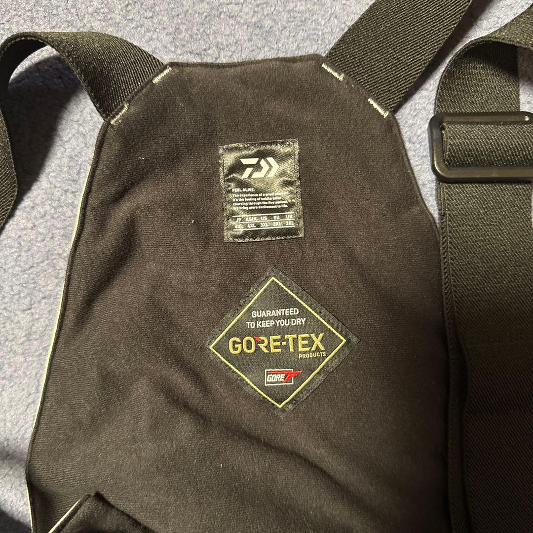 ダイワ　プロバイザー ゴアテックス　コンビアップ　安心のダイワ‼️格好良く暖かい‼️