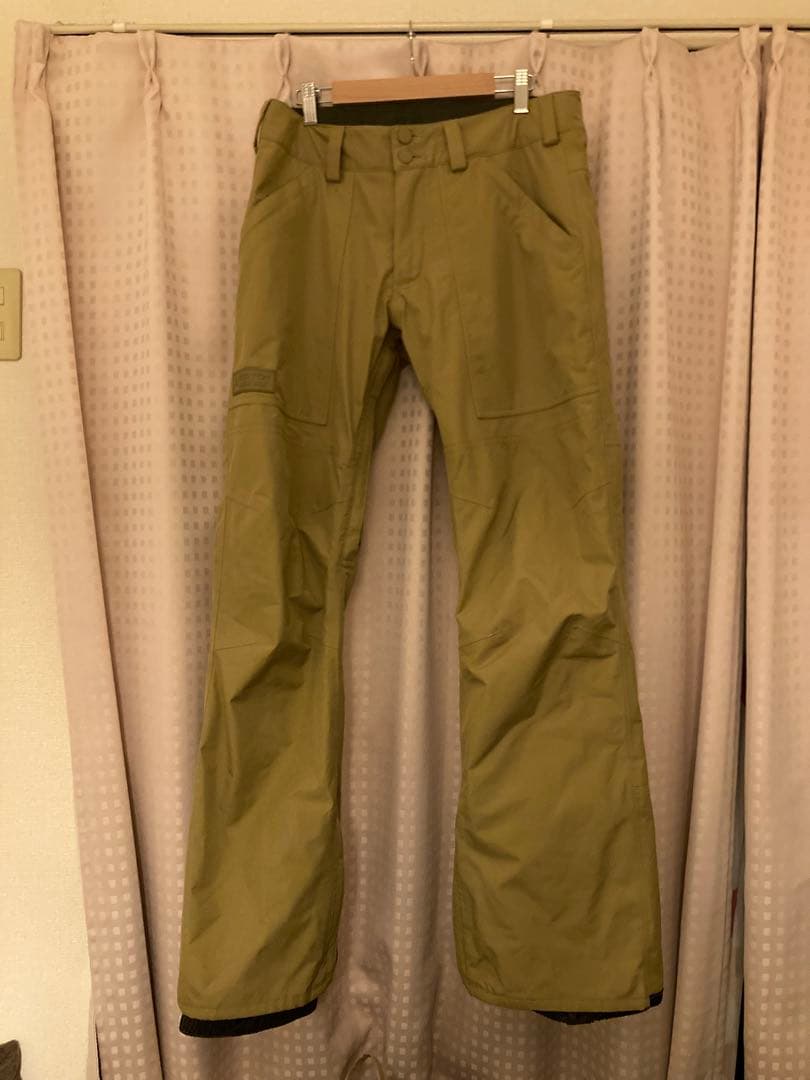 Burton バートン✴︎上下セット✴︎スノーボードウェア　✴︎カモフラ迷彩