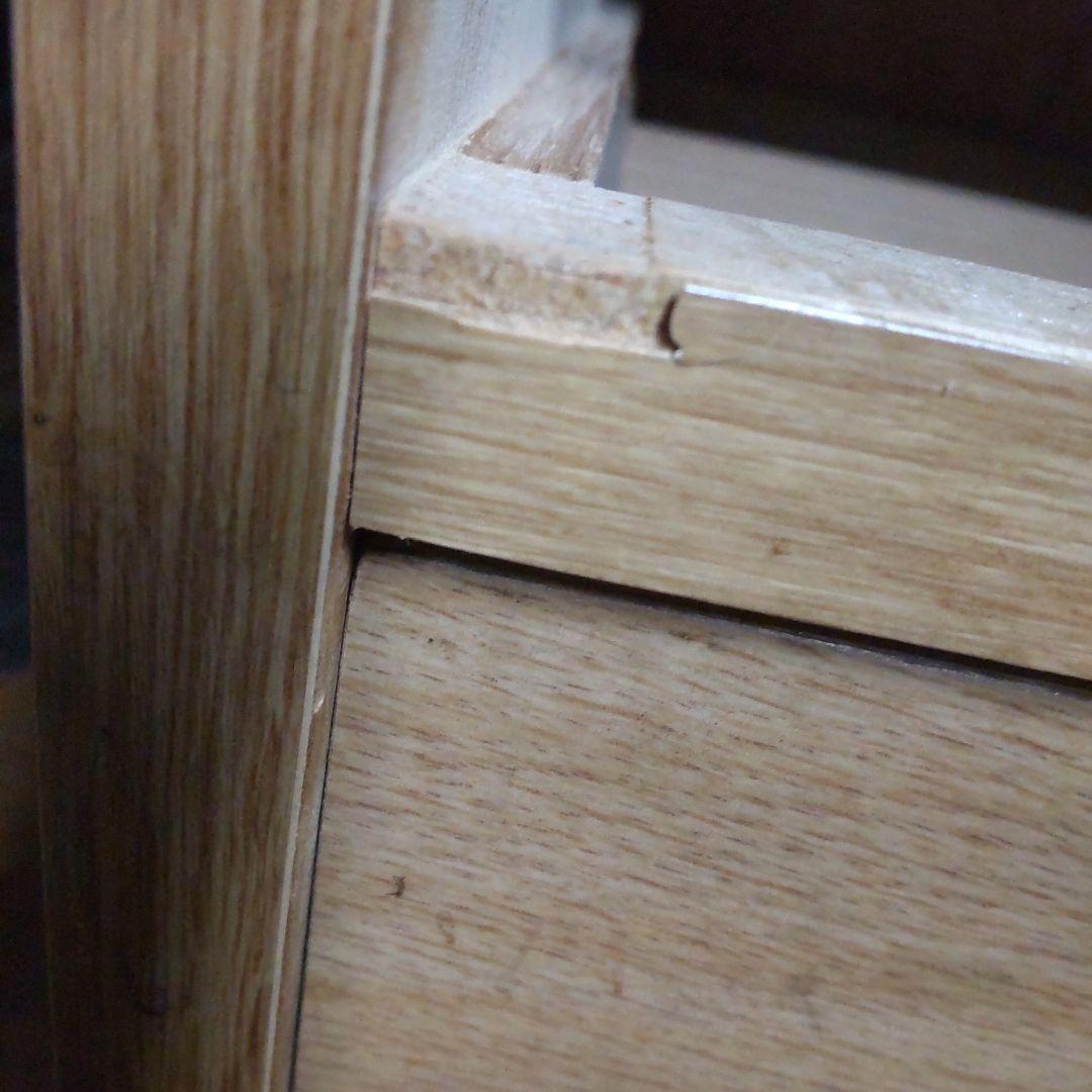 【中古】木製チェスト 4段　上部2段は前後に引き出し　押入れ有効活用