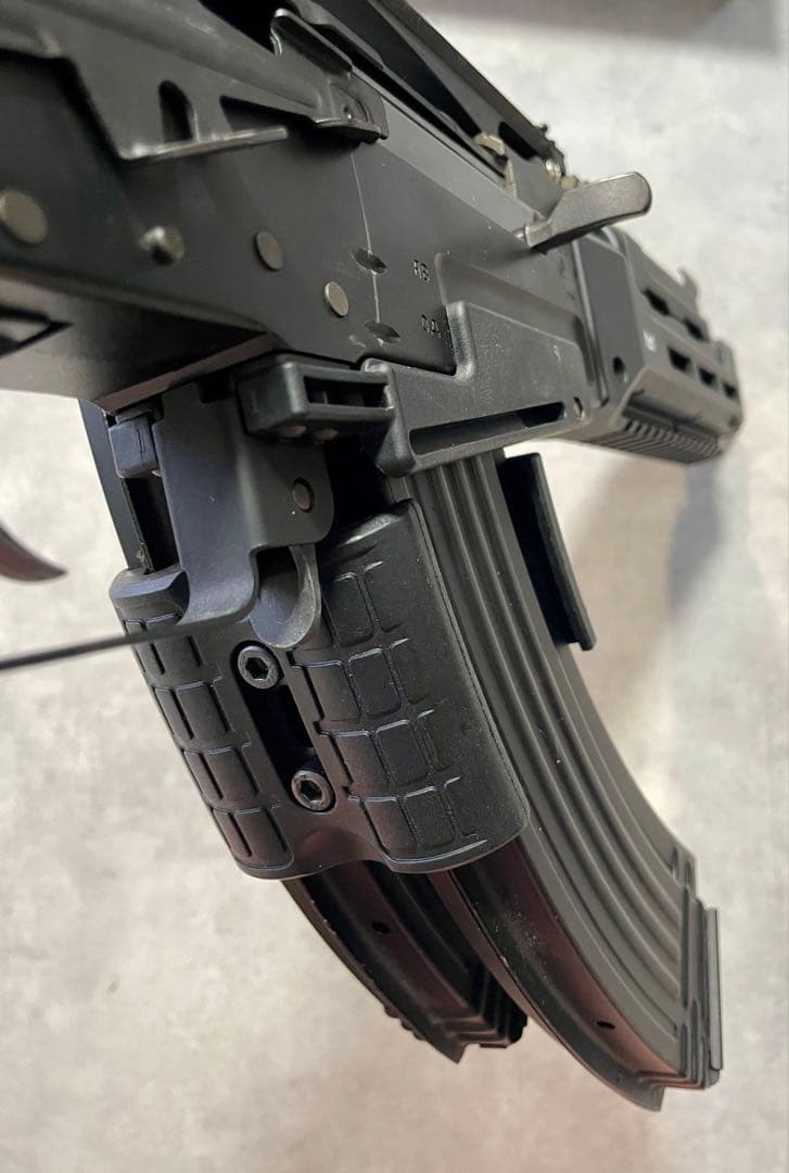 AK STORM 次世代電動ガン（ブラック）