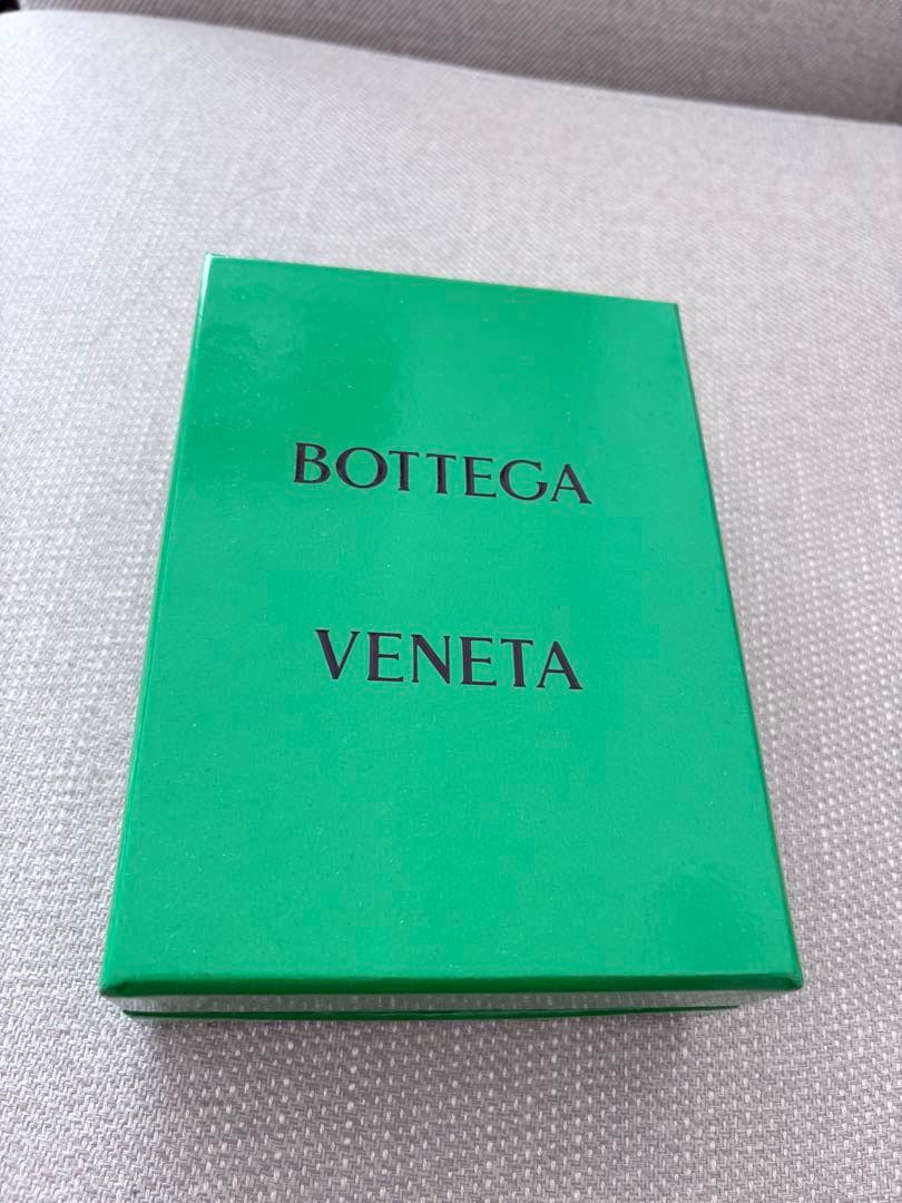 新品 BOTTEGA VENETA CASSETE 財布 正規品 二つ折り