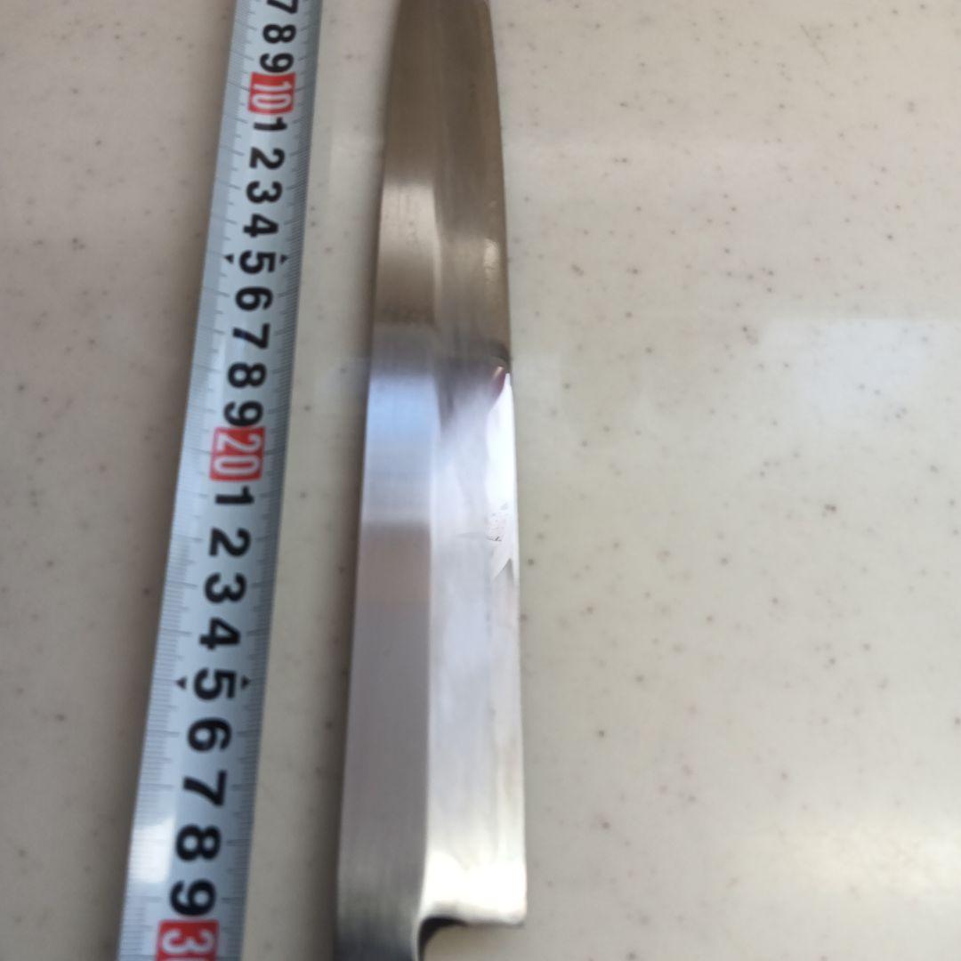 刃渡り約29cmの柳刃包丁