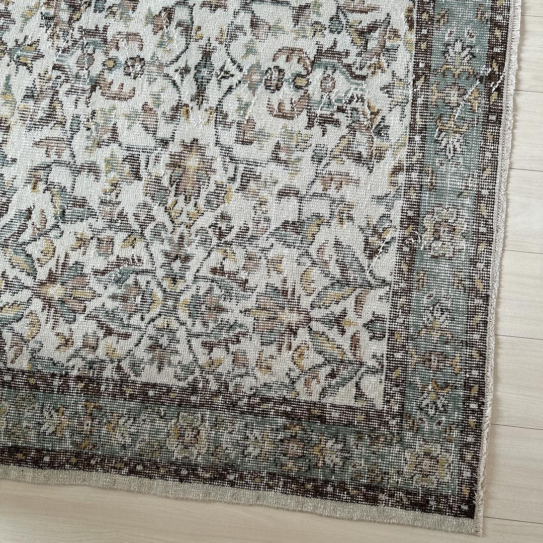 トルコヴィンテージラグ A52 大判 クリーム ベージュ セージグリーン