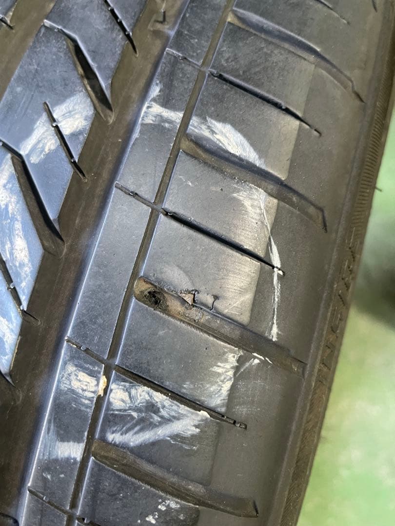 中古品DAVANTI DX640 225/40R19 2本セット