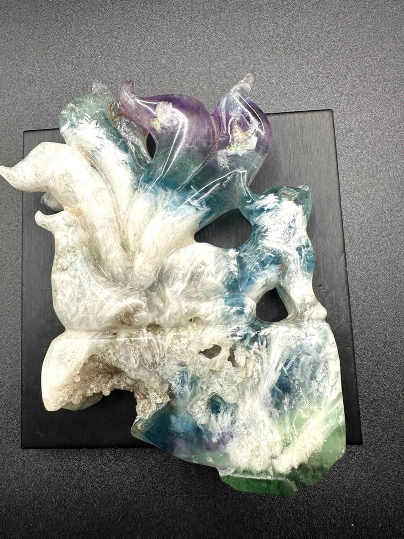 エンジェルフローライト九尾　置物　台座つき