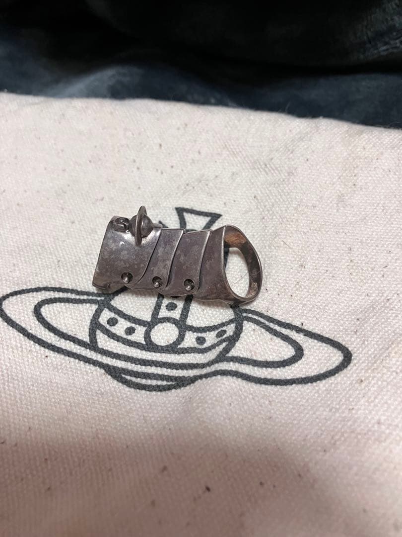 Vivienne Westwood アーマーリングSサイズ即日発送