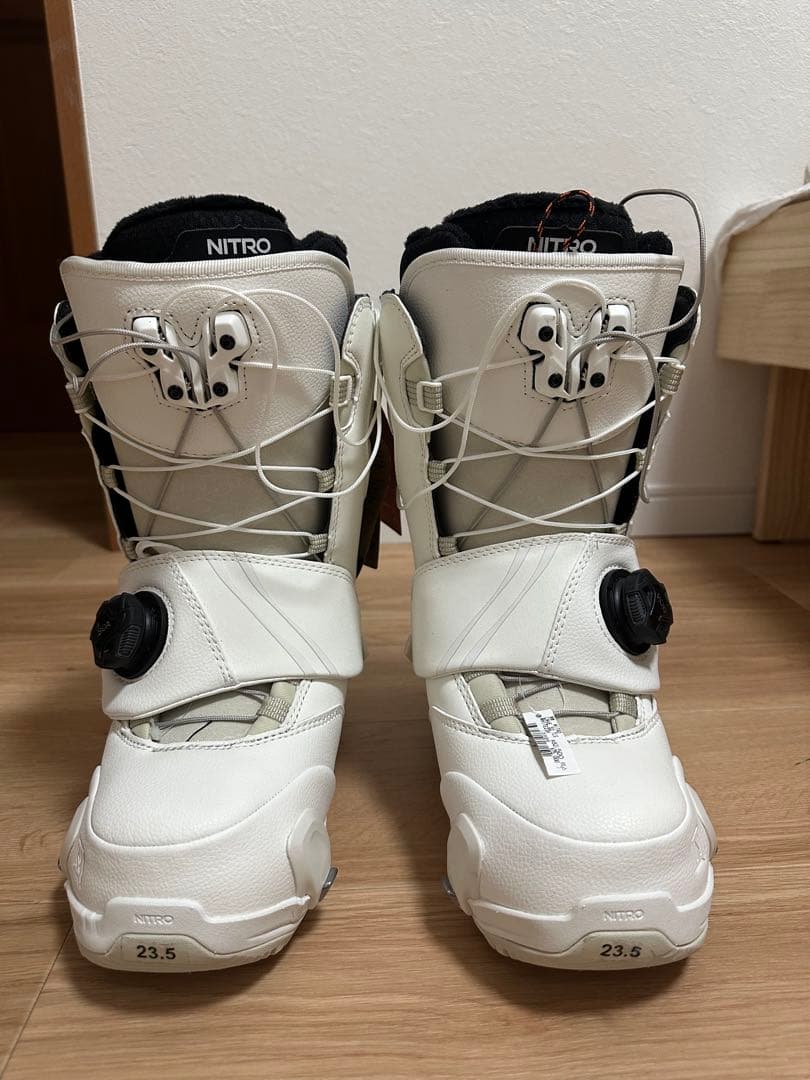 NITRO スノーボードブーツ 23.5cm ホワイト