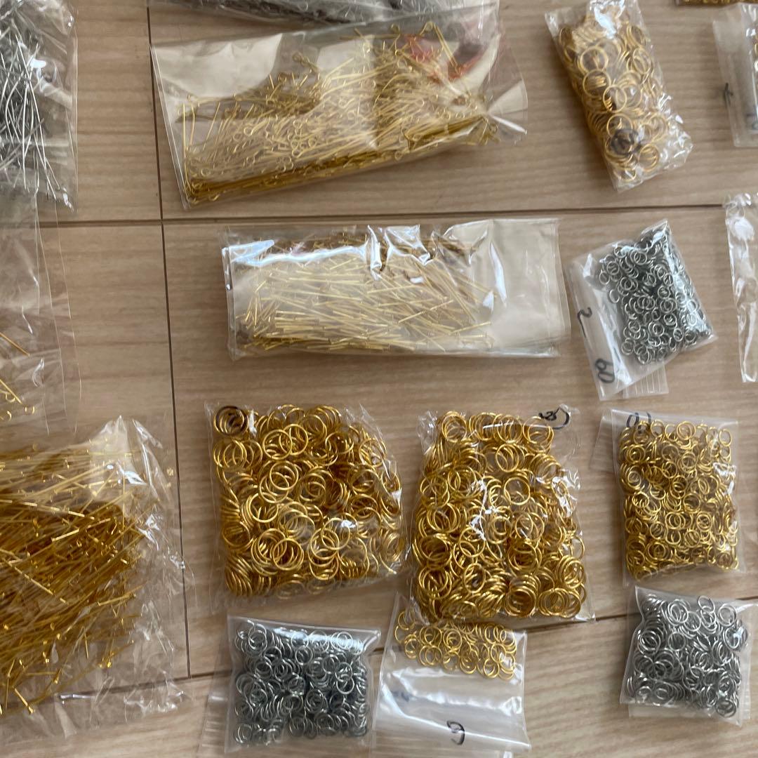 値下げ　ピアスパーツ　まとめ売り　大量パーツ