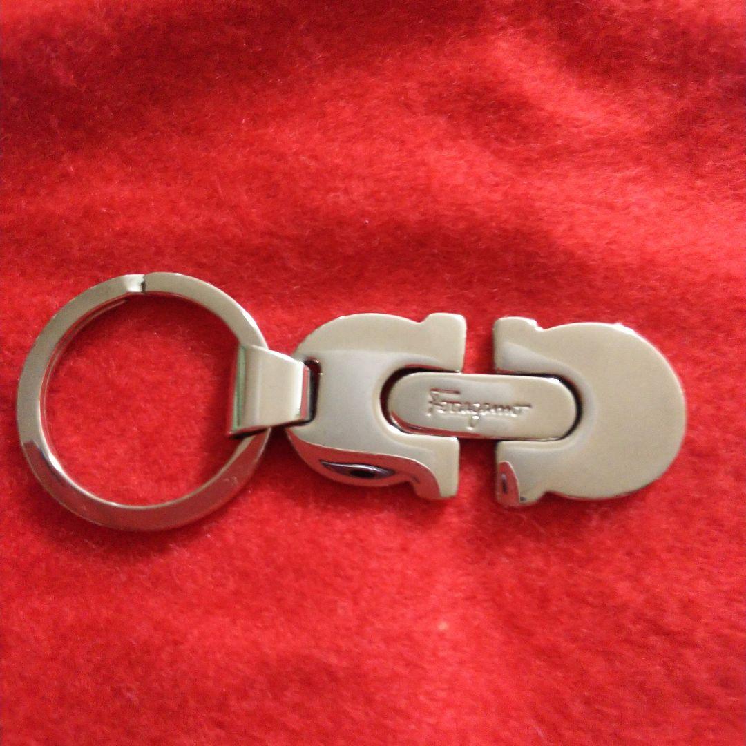 サルバトーレフェラガモ