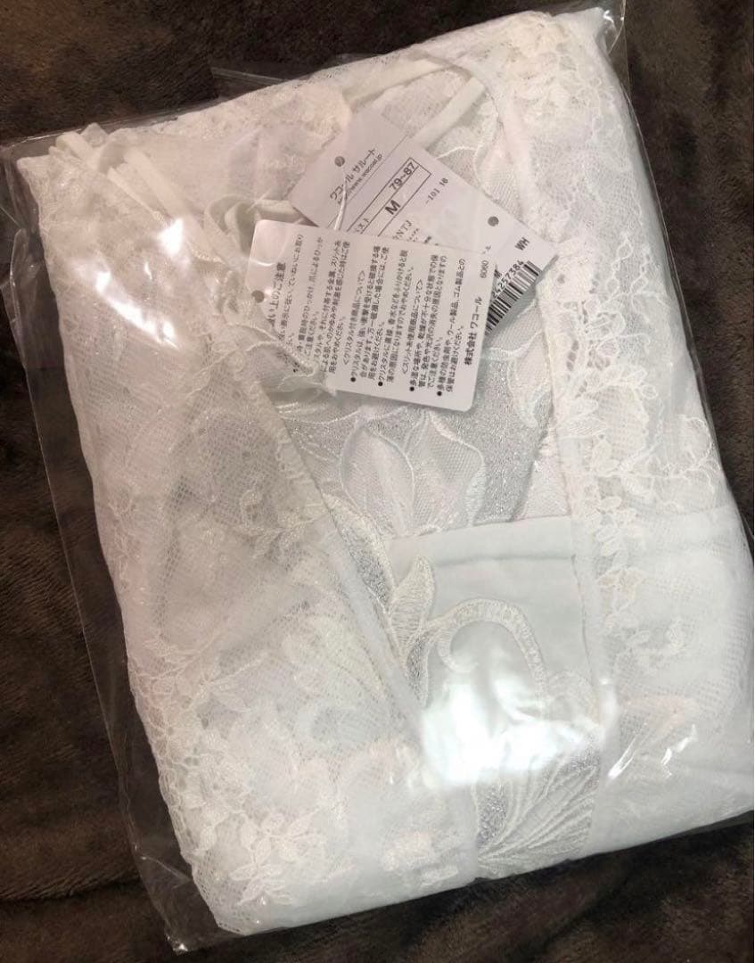 Salute 52ガウン、スリップ、ショーツセット　WHカラー　Mサイズ