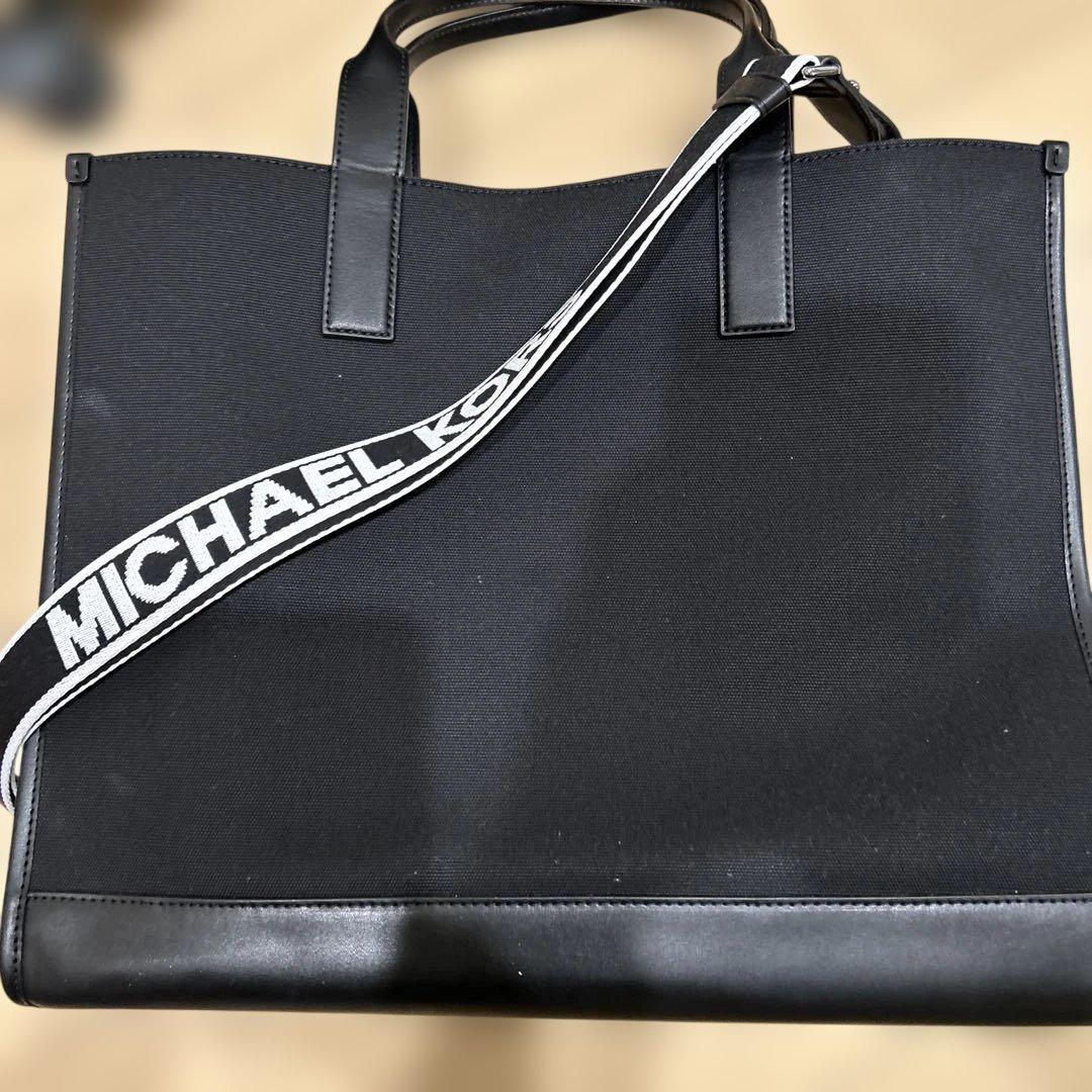 MICHAEL KORSTOKYO COOPERストラクチャー・トートバッグ