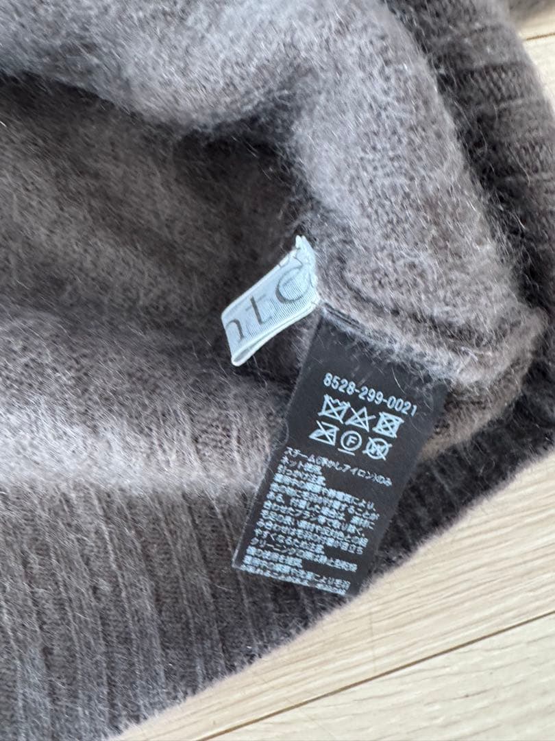 conte カシミアファーVネックカーディガン