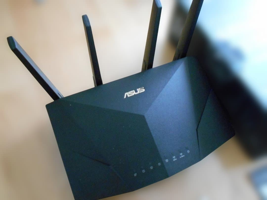ＡＳＵＳ　ＬＡＮ(Ｗｉ-Ｆｉ)ルーター　ＲＴＡＸ-５４００