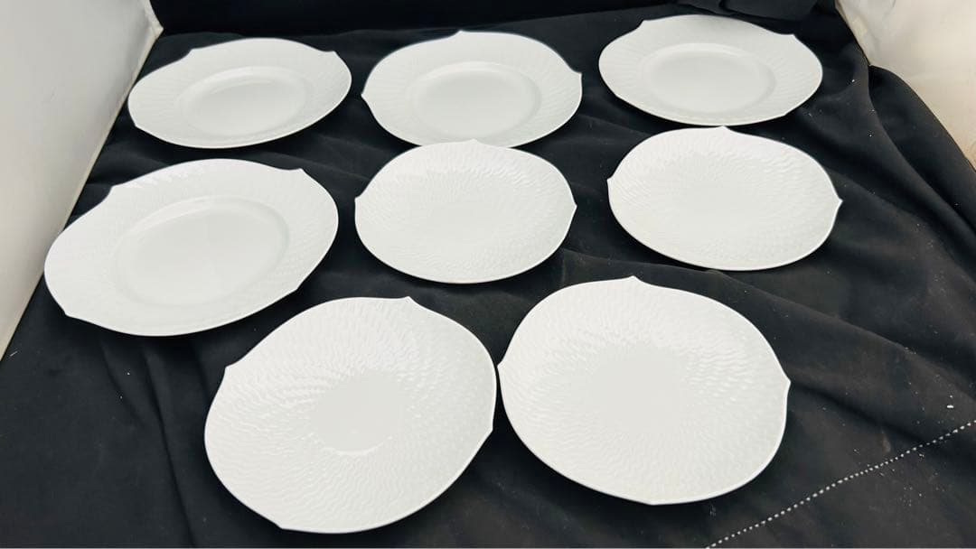 ともぴマイセン　白磁　皿　器　まとめ売り8枚　ソーサー