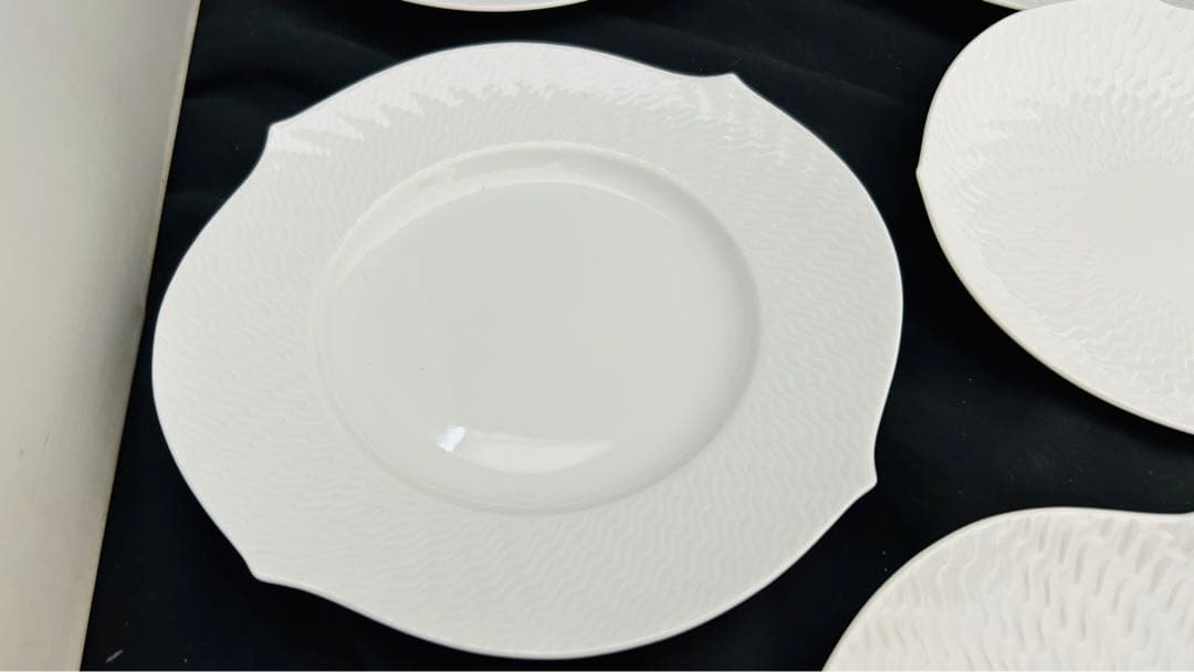 ともぴマイセン　白磁　皿　器　まとめ売り8枚　ソーサー