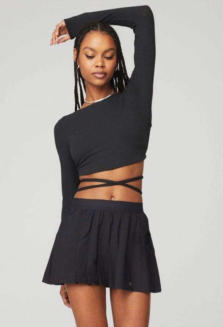 クロスバック長袖ヨガウェア ブラック