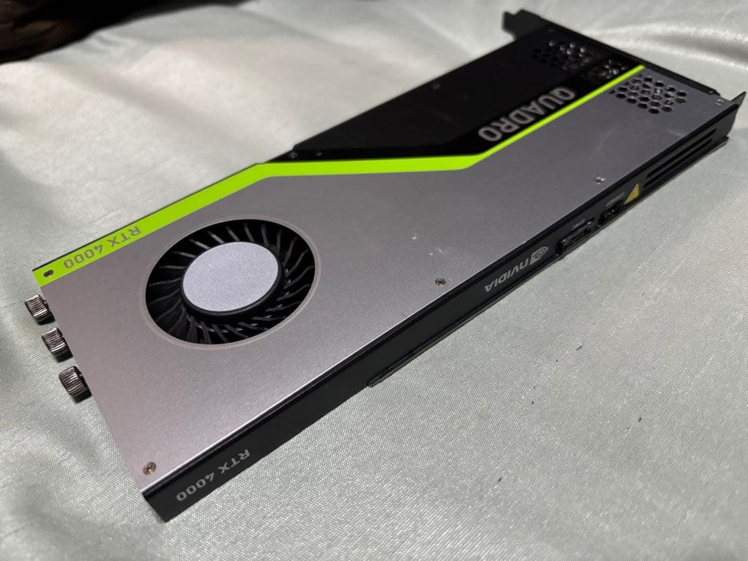 NVIDIA RTX 4000 グラフィックボード