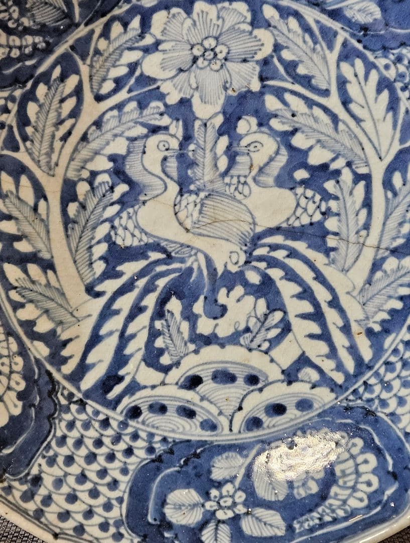 中国古陶磁　明代　17世紀前期　双鳳凰図　呉須鉢　古染付　大皿　大鉢33.3cm