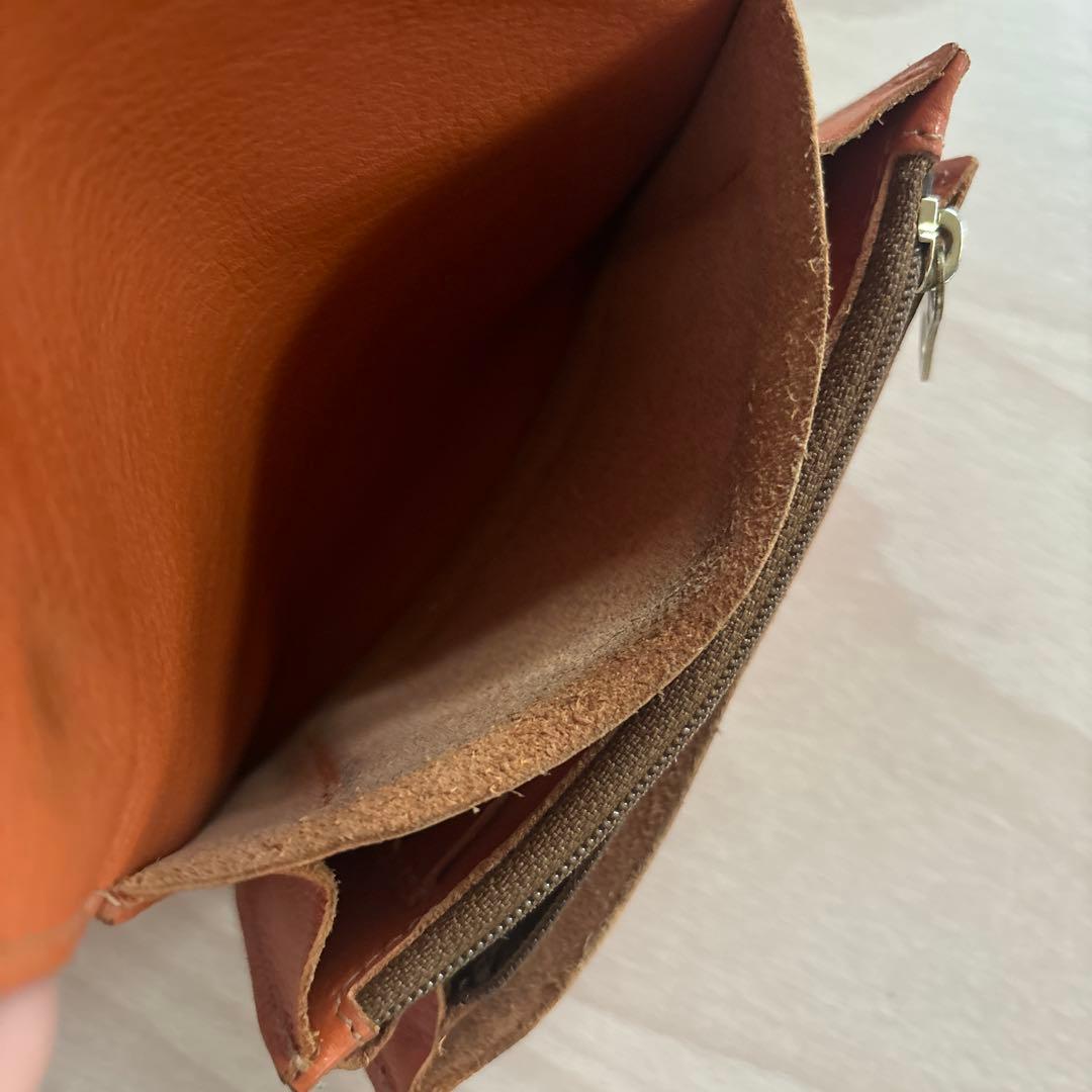 イルビゾンテ　折り財布