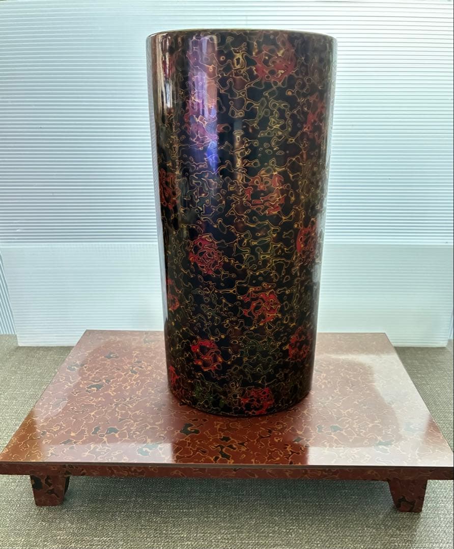 津軽塗 唐塗 花瓶＆花台セット 色味に個体差あり 箱付き
