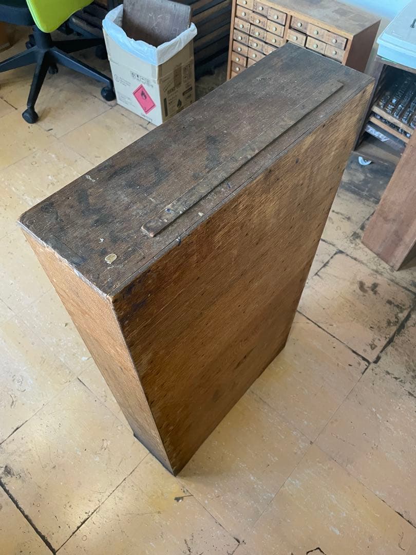 T【送料込み】活版印刷所から出た木の棚【古道具】【活版印刷】