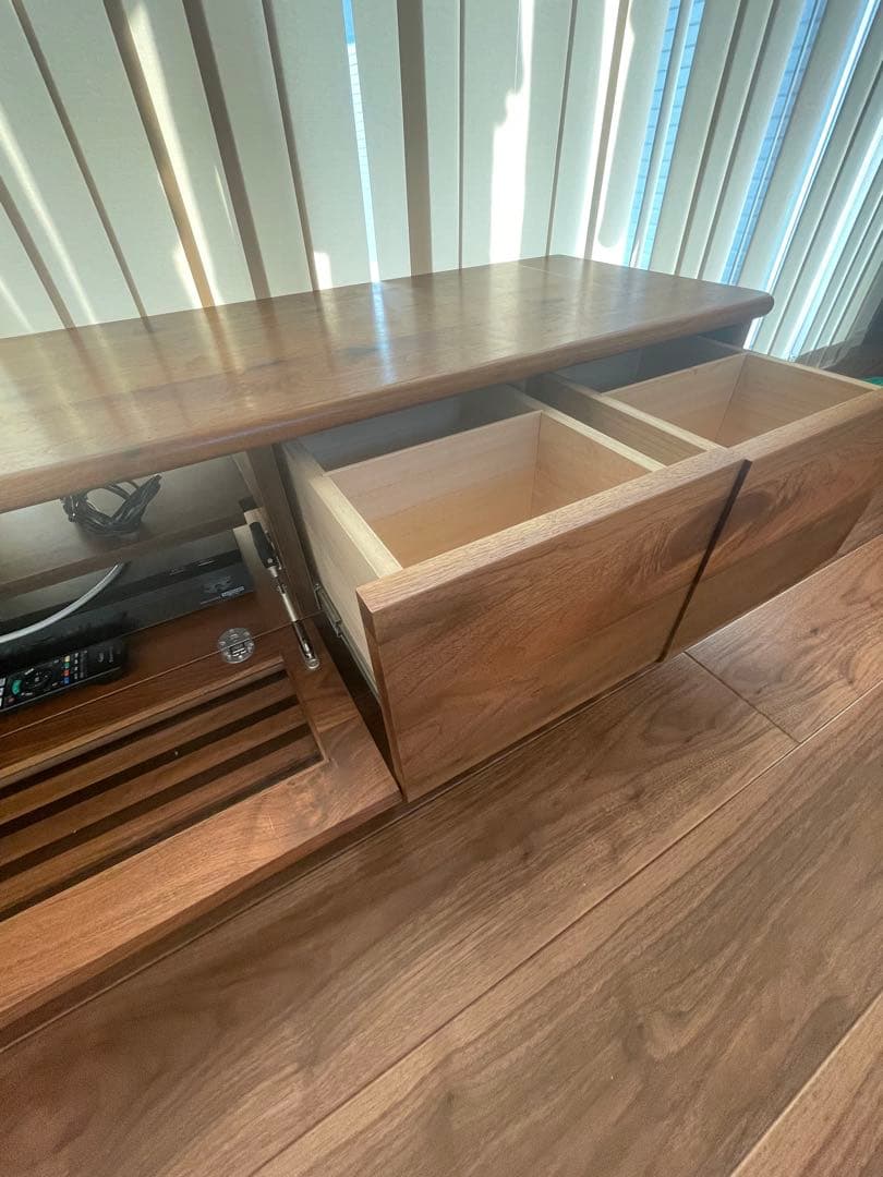 【最終日】200cmテレビボード➕ブルーレイディスクレコーダー付き