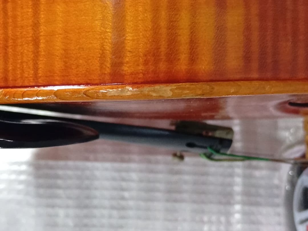 SUZUKI バイオリン No.580 4/4 弓付、ケースあり　上級モデル