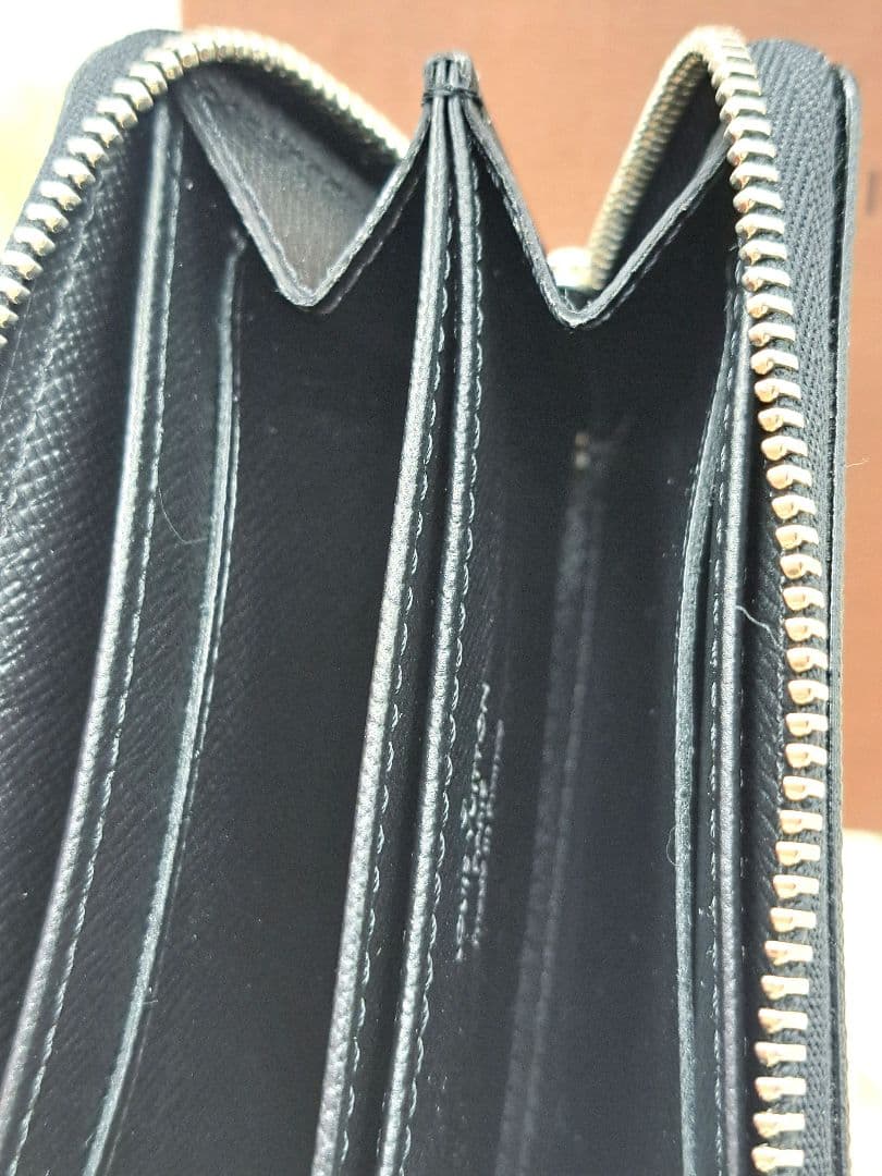 ルイヴィトン ジッピーパース ダミエケース　　箱付き　超美品
