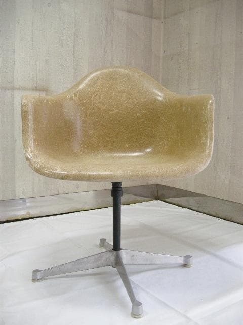 □　イームズ 　アーム　シェル　・　コンタクト　ベース　/　ビンテージ　□