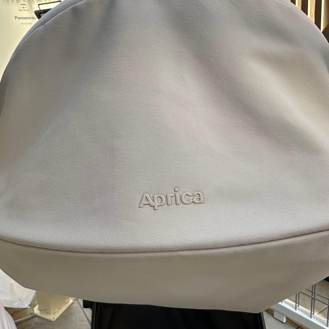 Aprica マール ベビーカー お値下げしました！