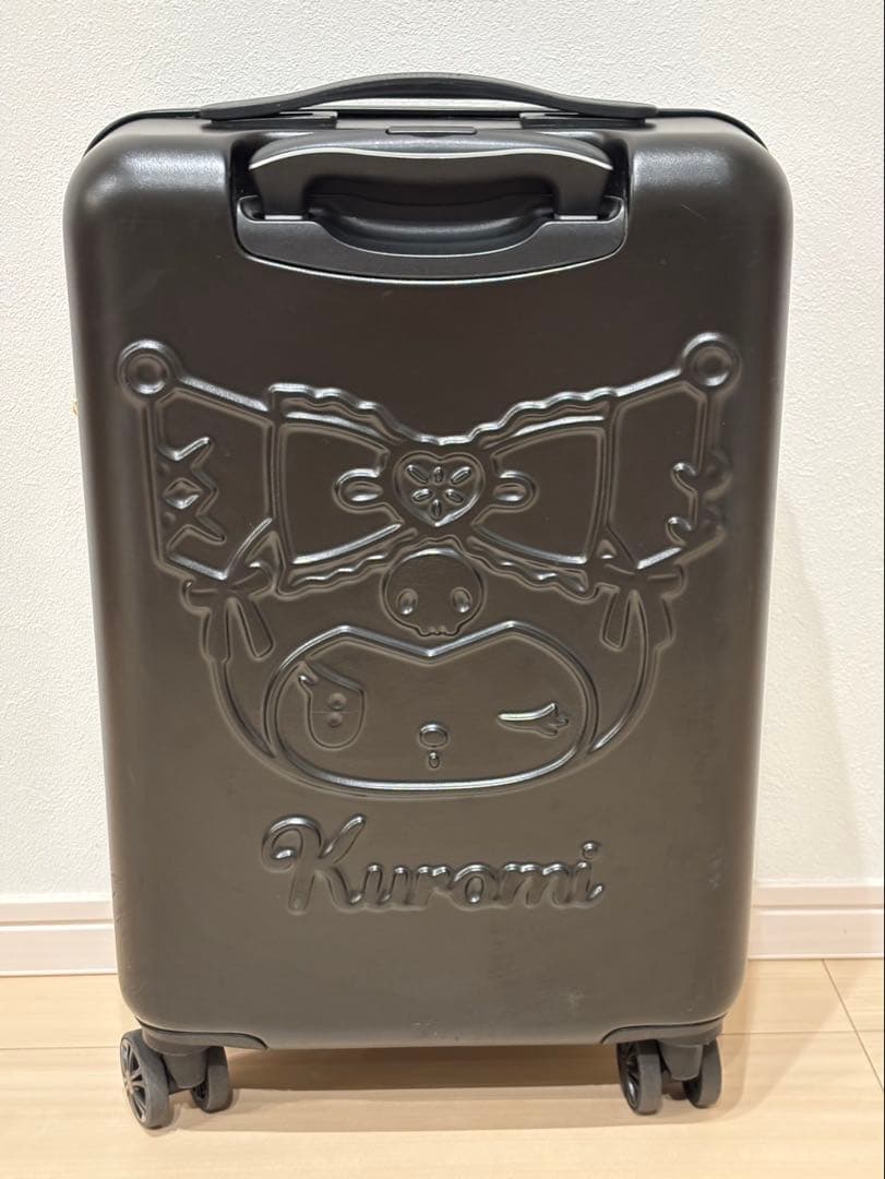 メロクロ おめかし天使シリーズ キャリーケース クロミ　2023年限定 ウインク