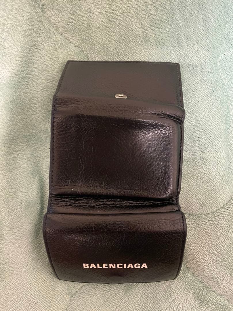 BALENCIAGA バレンシアガ ブラック 三つ折り財布 箱付き