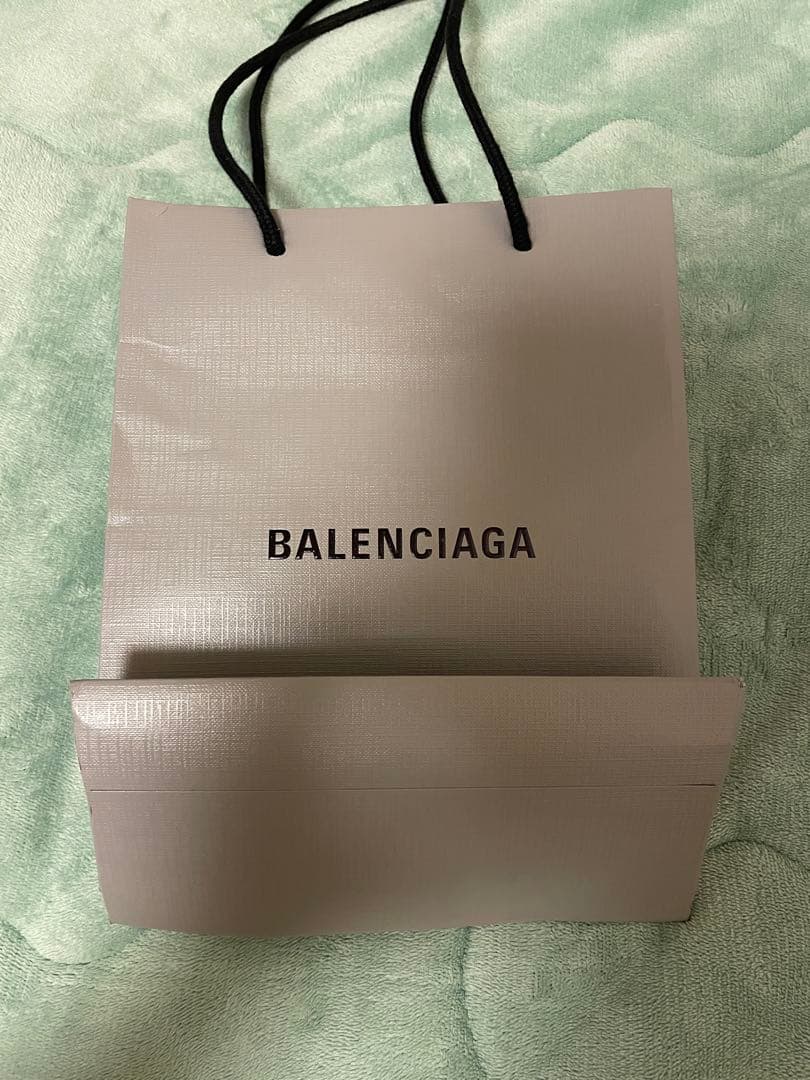 BALENCIAGA バレンシアガ ブラック 三つ折り財布 箱付き