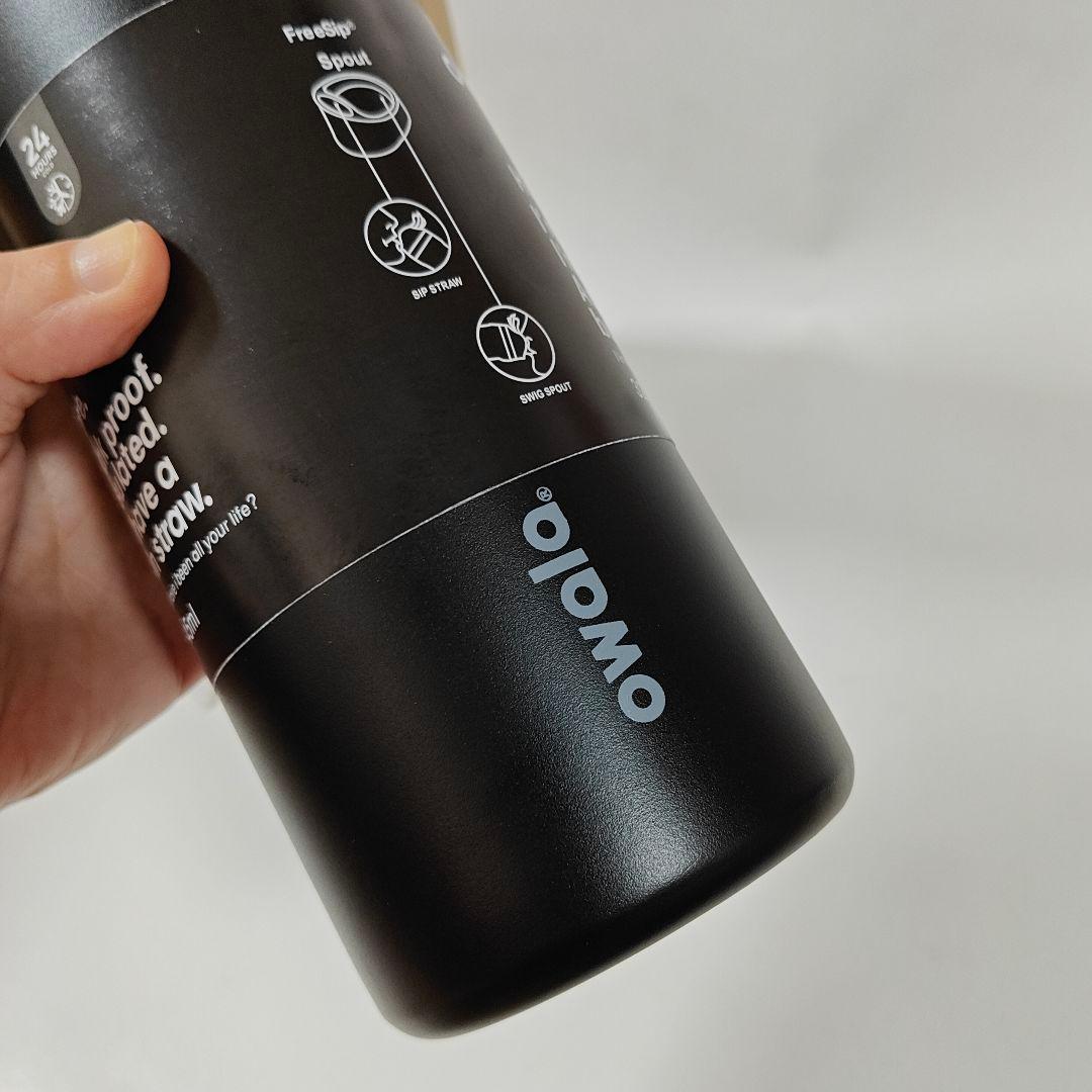 未使用 Owala FreeSipステンレススチールウォーターボトル32oz黒