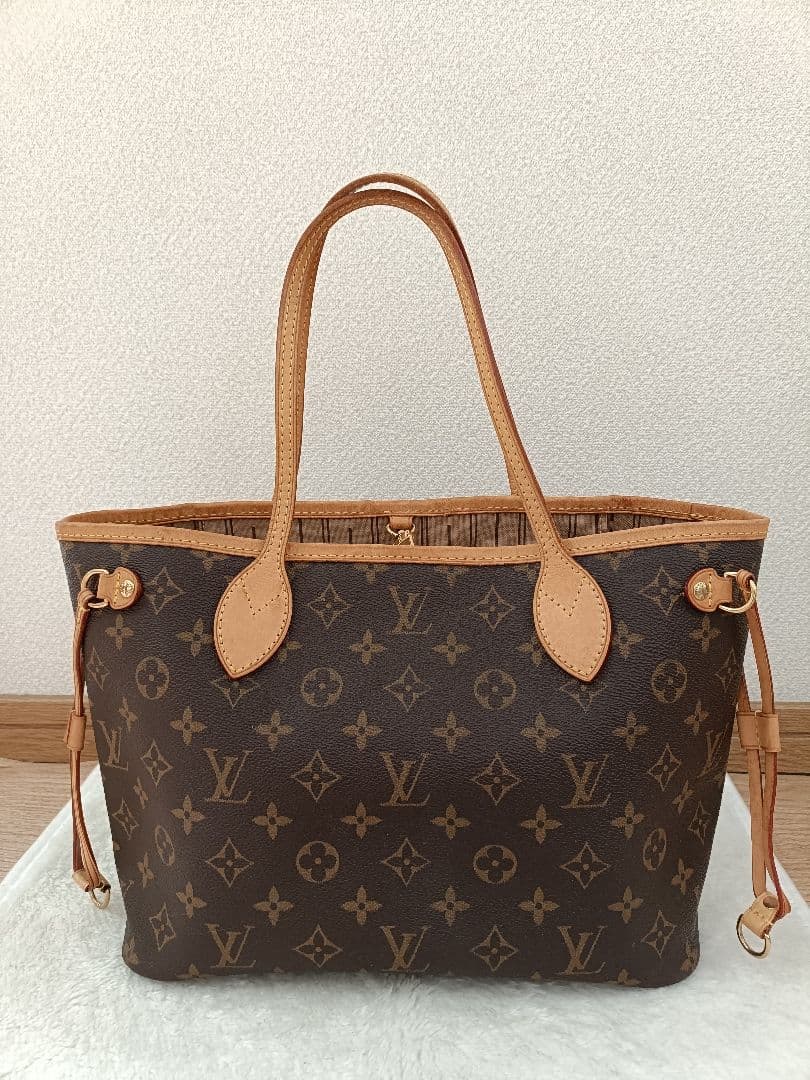LOUISVUITTON　モノグラム　ネヴァーフルPM