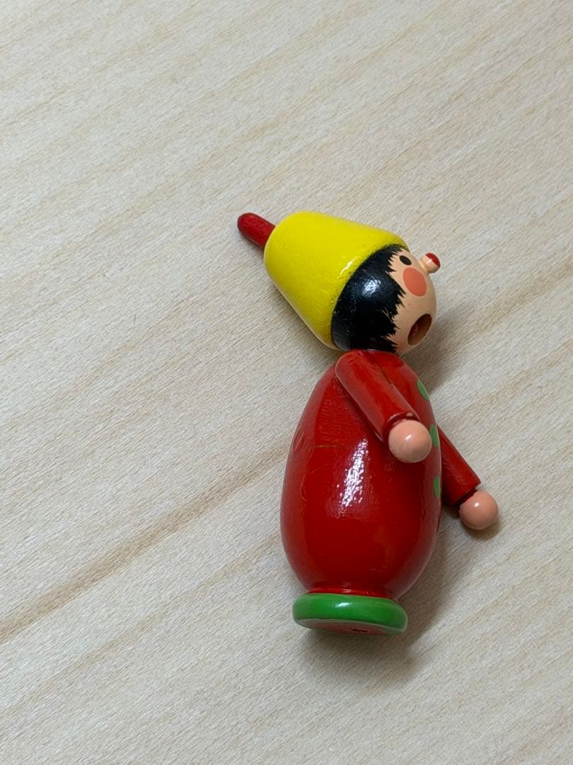 ザイフェン　ウルブリヒト　舌だし坊や