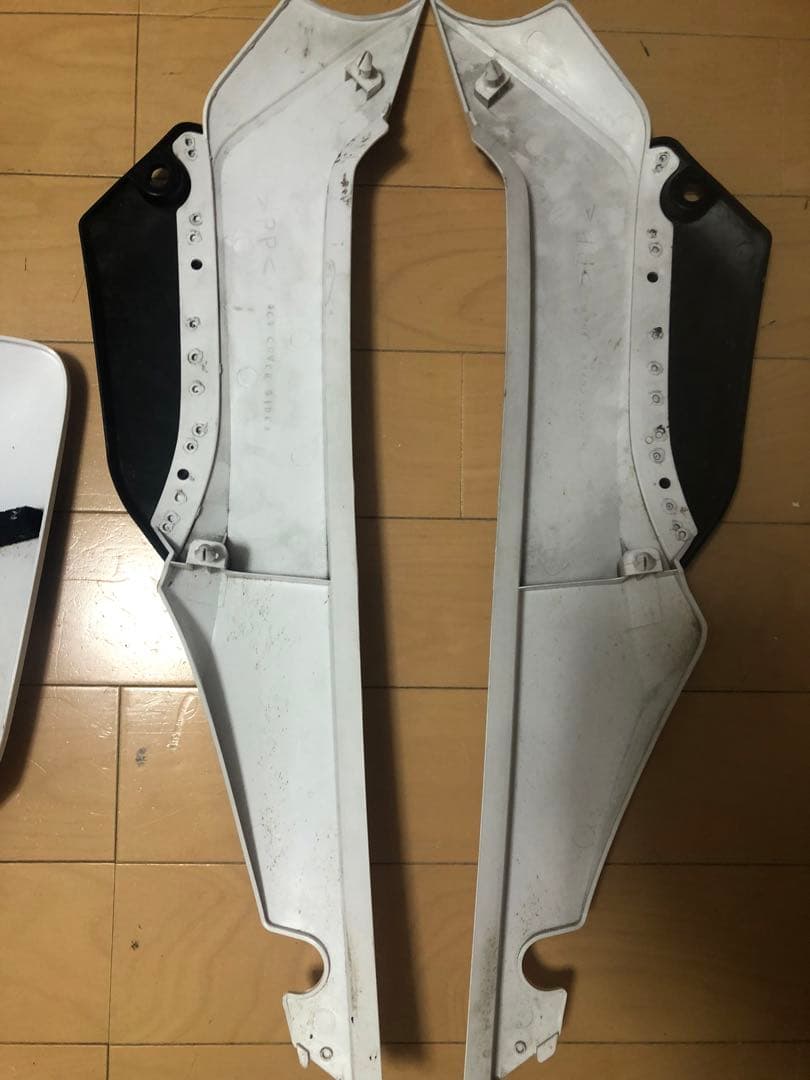 セロー250 外装　カウル　2016