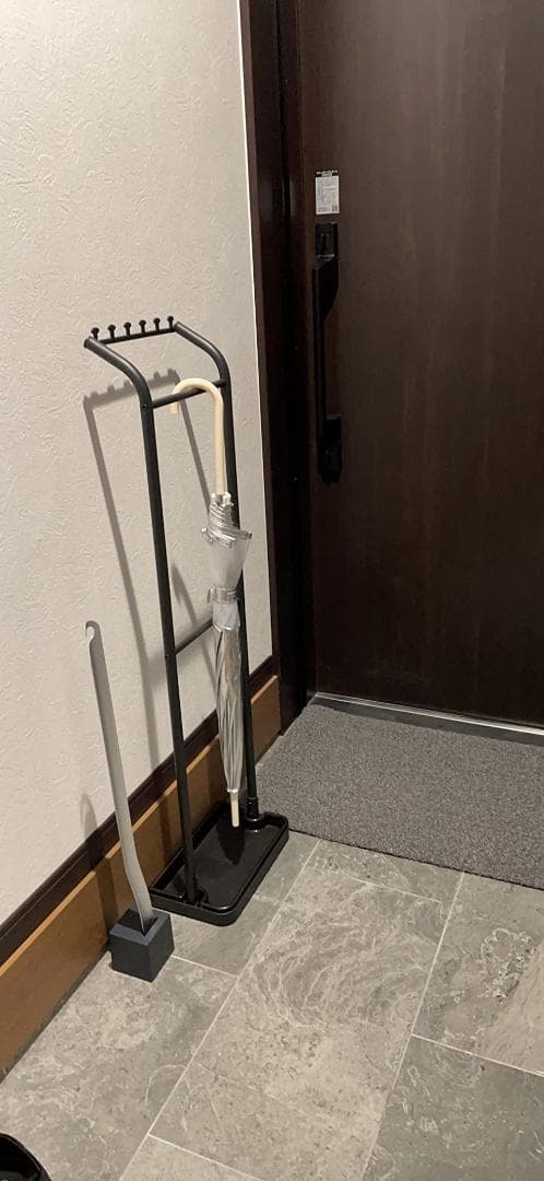 ☆スリム傘立て アンブレラハンガー 3kg耐荷重 マットブラック