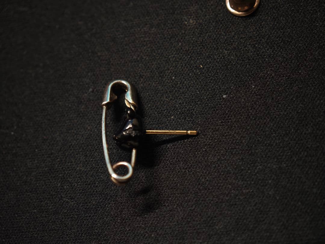 Justin davis sick boy safety pin ピアス