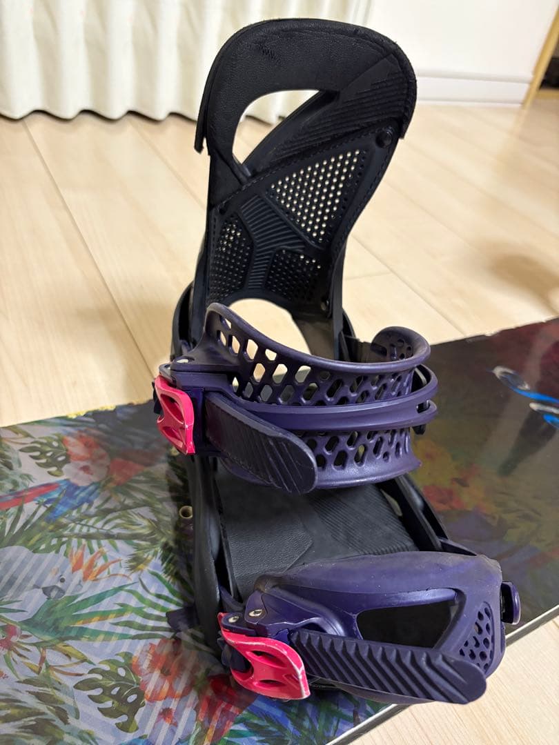 お値下②スノーボードセット　ヨネックス【スリーク142cm】バートン【レクサS】