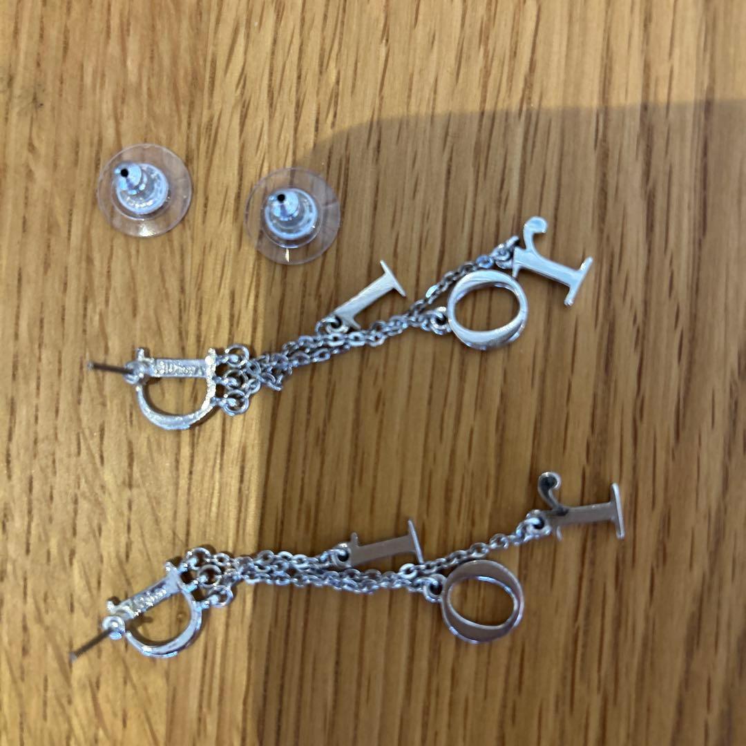 【美品】 Christian Dior シルバー色 チェーン ピアス