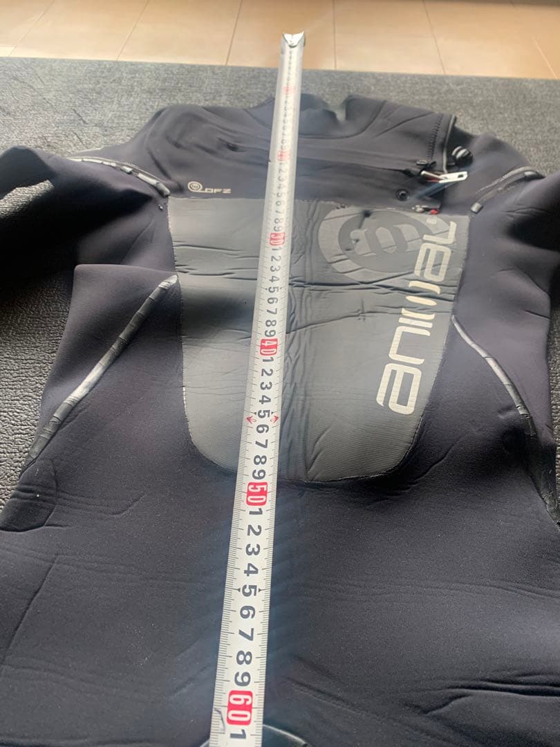 Animal￼ウェットスーツ　サイズM 2mm