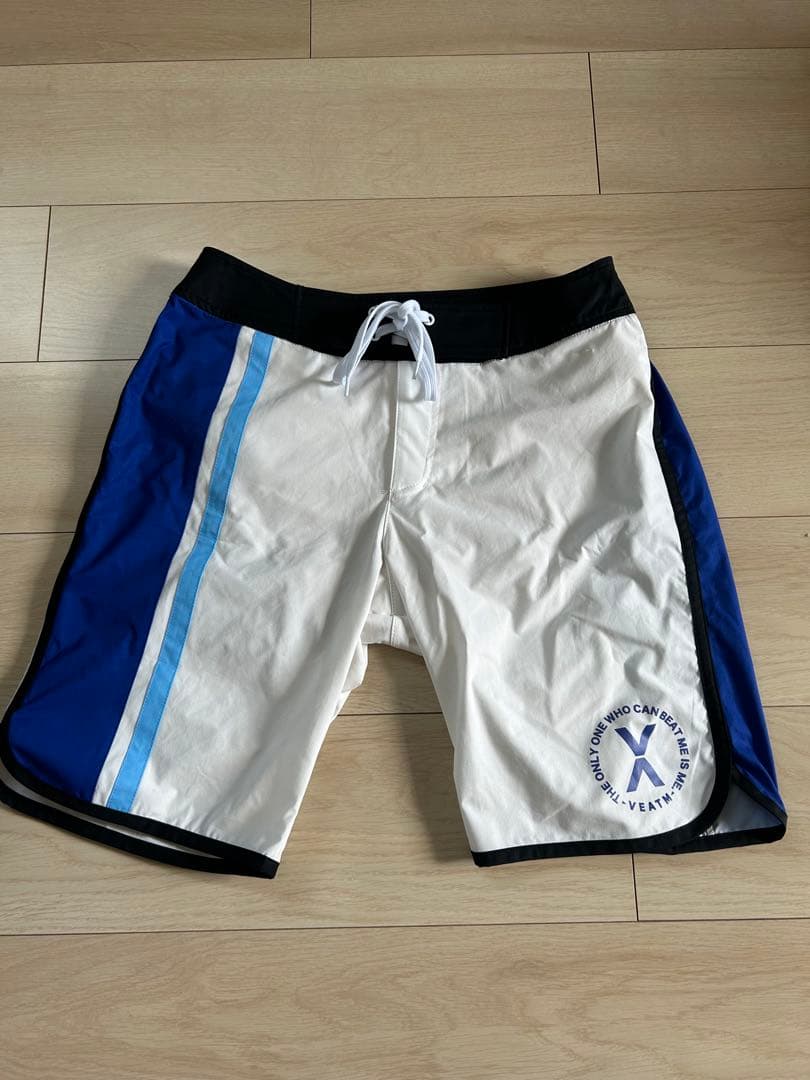 veatm サーフパンツMサイズ ホワイト/ブルー